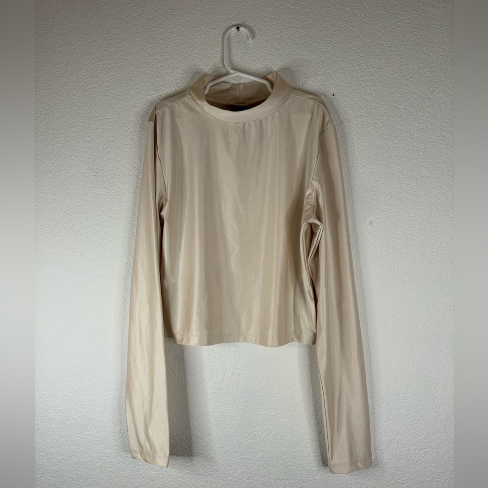Wild Fable Kids Cream Rash guard - Picture 4 of 5